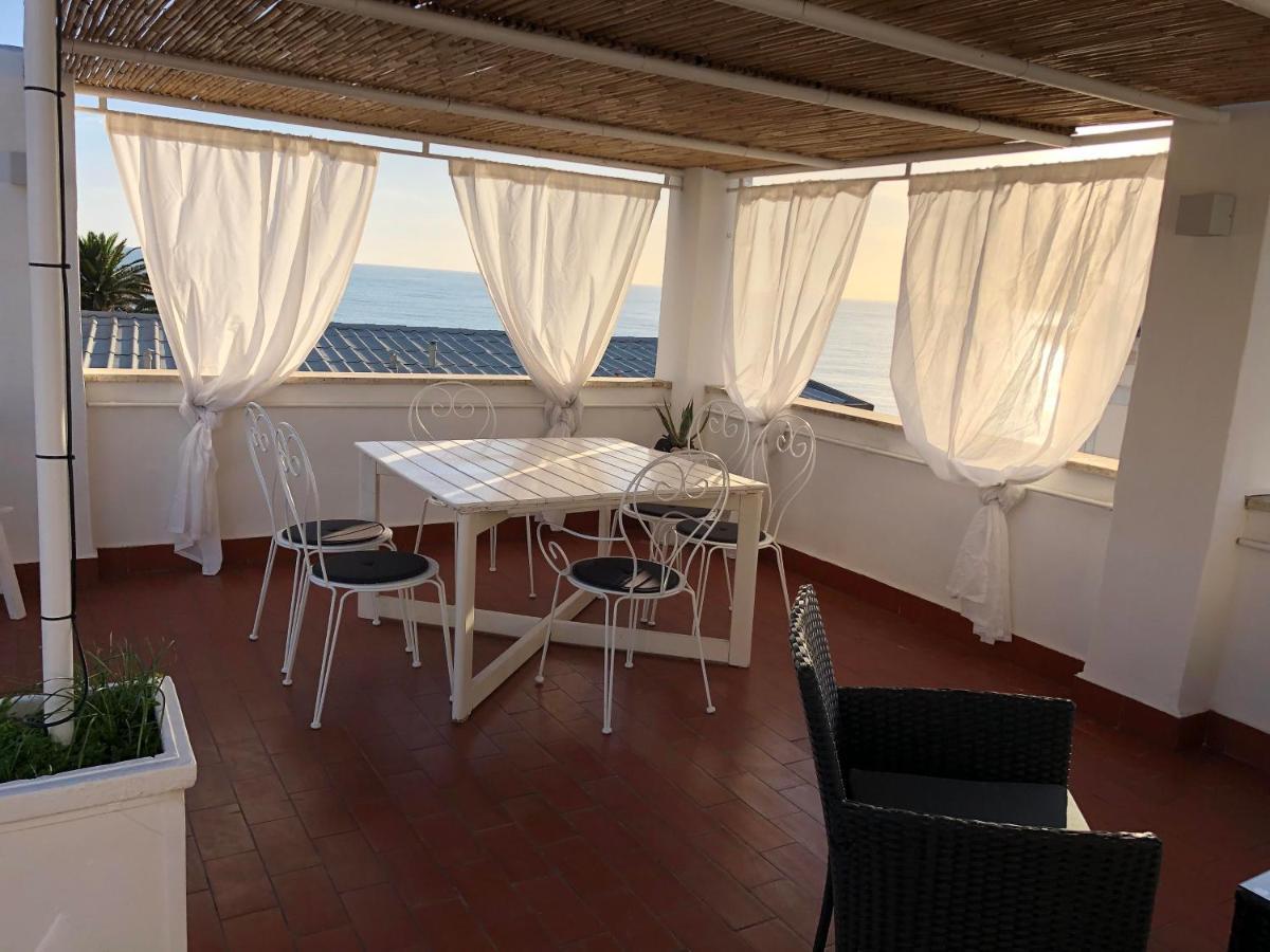 La Terrazza Sul Mare Villa Santa Marinella Eksteriør billede