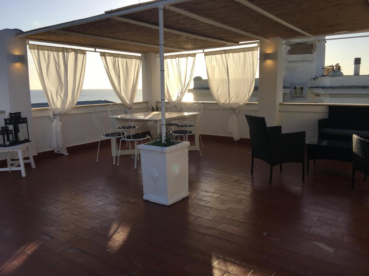 La Terrazza Sul Mare Villa Santa Marinella Eksteriør billede