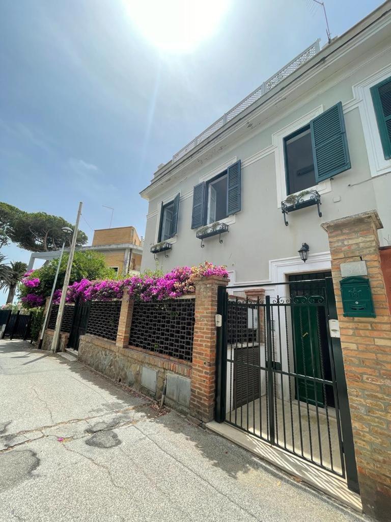 La Terrazza Sul Mare Villa Santa Marinella Eksteriør billede